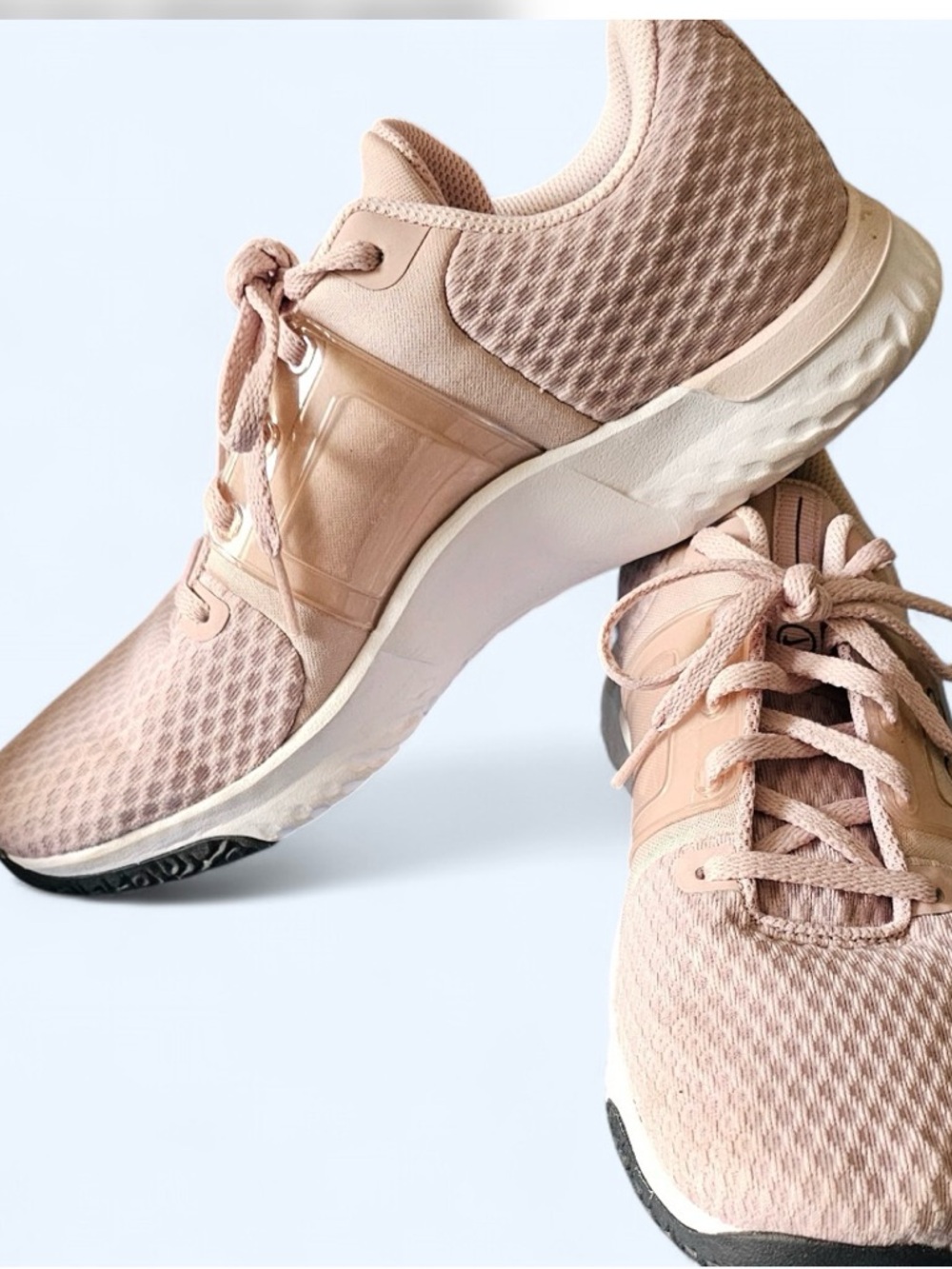 Nike Women’s Blush Pink Mesh Running Sneakers